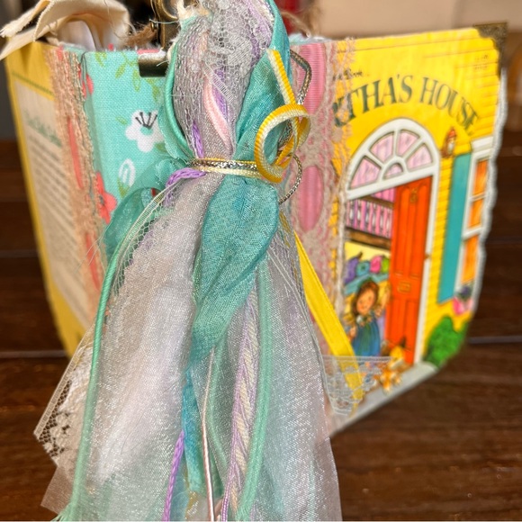 Martha’s House Little Golden Book Handmade Decorated Junk Journal 3 Signatures - Picture 3 of 15